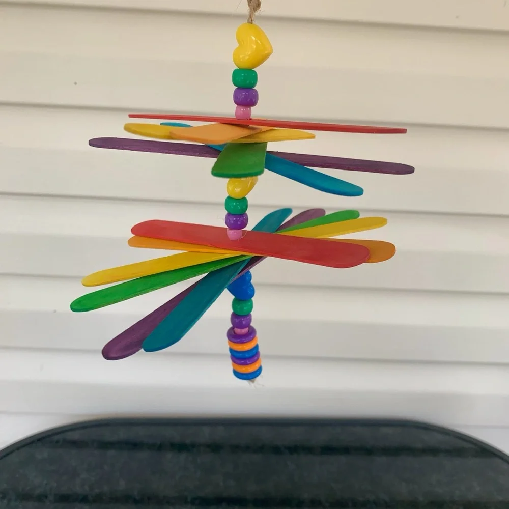 Small Spinner parrot toy🌈💞